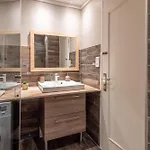 Albigny Imperial - Confortable Flat Near The アパート