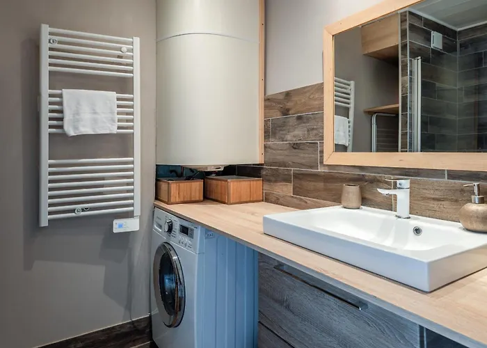 Albigny Imperial - Confortable Flat Near The *